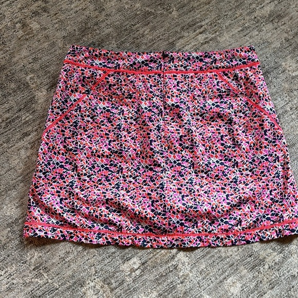 Lady Hogan Pink pattered athletic skort - size 12 - built in shorts - Picture 4 of 5